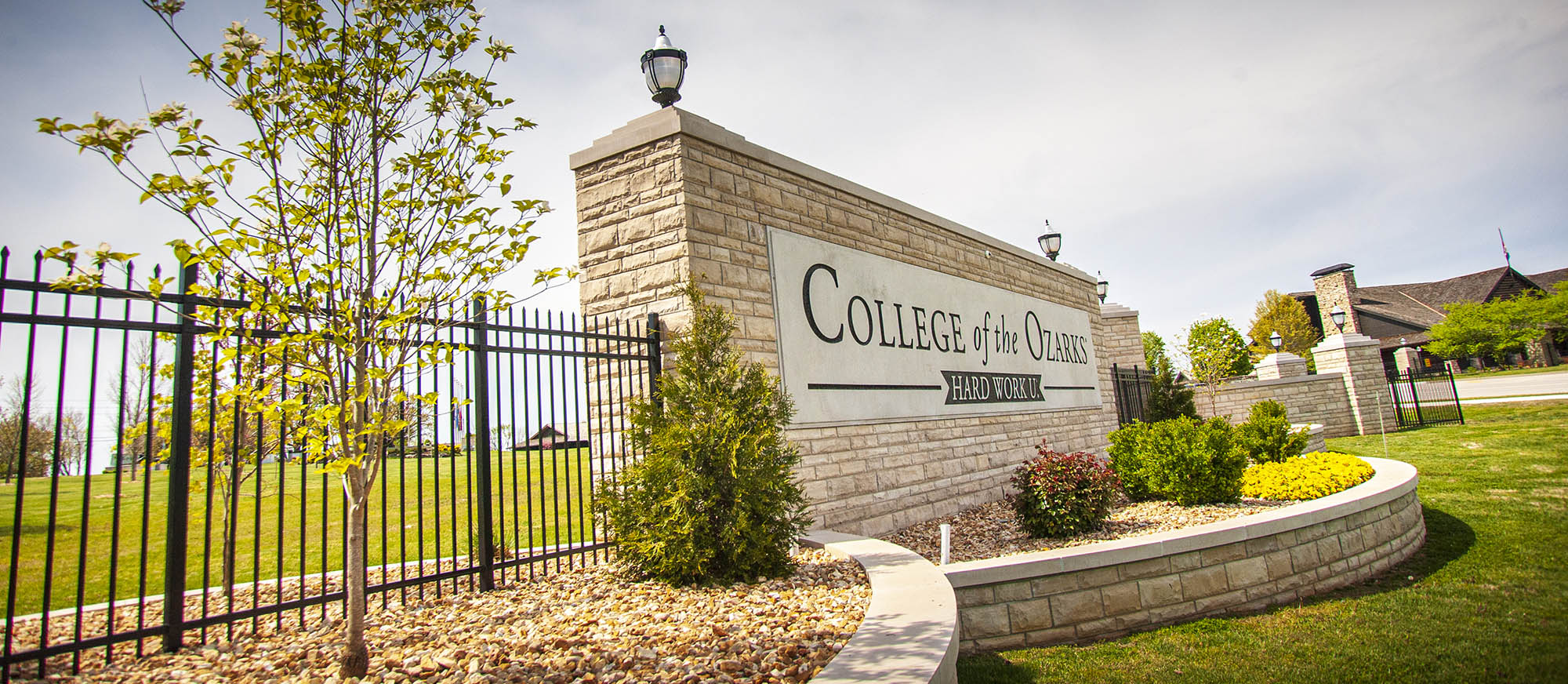 college of the ozarks tuition fees for international students